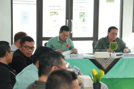 Bupati Dadang Supriatna Evaluasi Pembangunan di Tiap Kecamatan