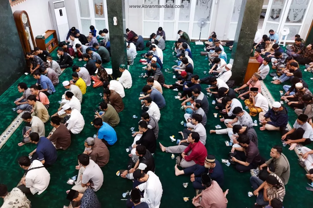 Hukum Sholat Tahajud Setelah Witir di Bulan Ramadhan Menurut Ustaz Abdul Somad