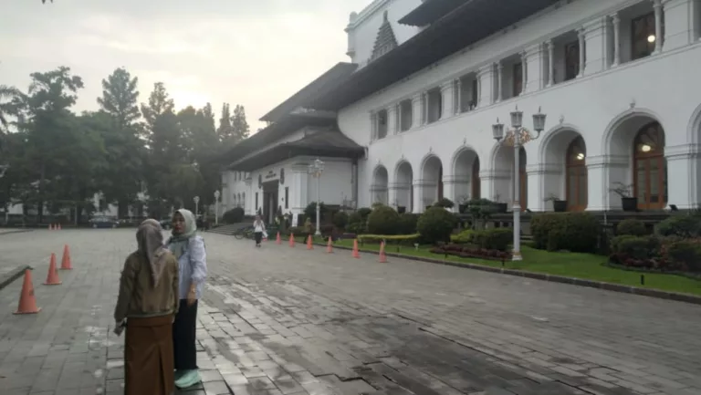 Suasana Gedung Sate Senin, 3 Maret 2025, Pagi