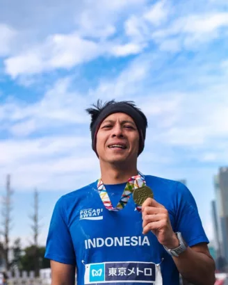 Ariel Noah Menangis!Berhasil Taklukan Garis Finish di Tokyo Marathon 2025! (@arielnoah)