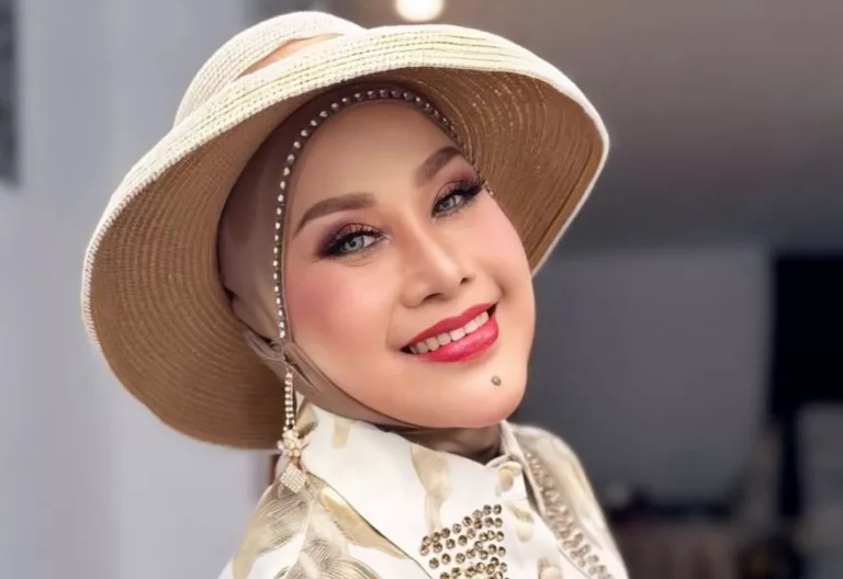 Elvy Sukaesih Damai dengan Putrinya Wirdha Sylvina