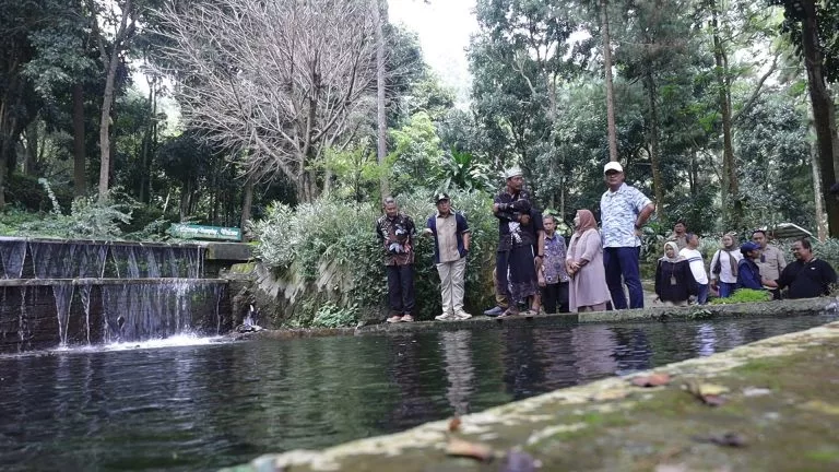 Bupati Kuningan Ajak Warga Lestarikan Mata Air Sumur Tujuh Kejayaan