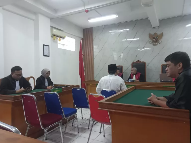 Vonis Ringan untuk Kuwu Ciwaringin: Wawan Gunawan Hanya Dihukum 2,6 Tahun Penjara