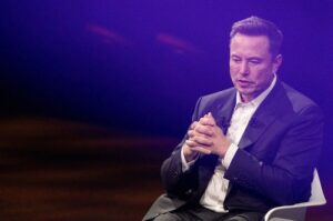 Bertemu Pejabat Negeri Jiran, Elon Musk Batal Investasi di Indonesia?
