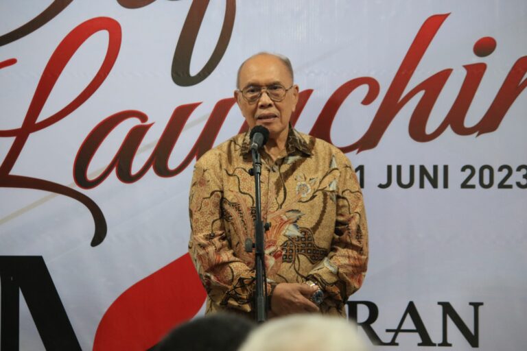 Respons Syarat Cawapres Minimal Berpengalaman Jadi Kepala Daerah, Eks Hakim Agung Prof Krisna Harahap Duga MK Diperalat Jokowi