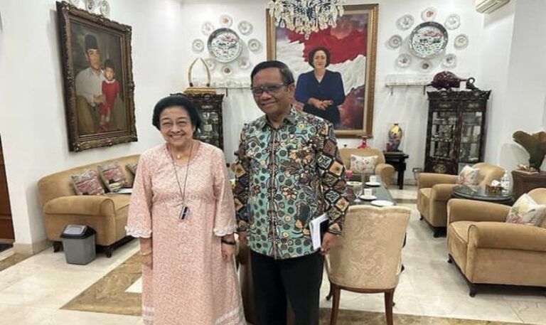 Megawati dan Mahfud MD