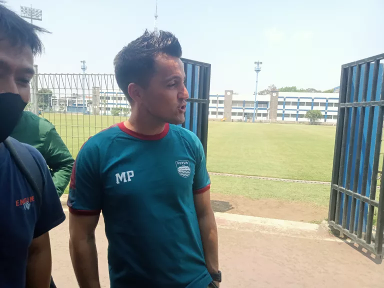 Cuaca Panas di Kota Bandung, Asisten Pelatih Bilang Tidak Masalah bagi Pemain