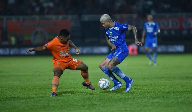 Hasil dan Klasemen Liga 1 2023-2024: Barito Putera-Persib Bandung Kompak Raih 1 Poin Dramatis