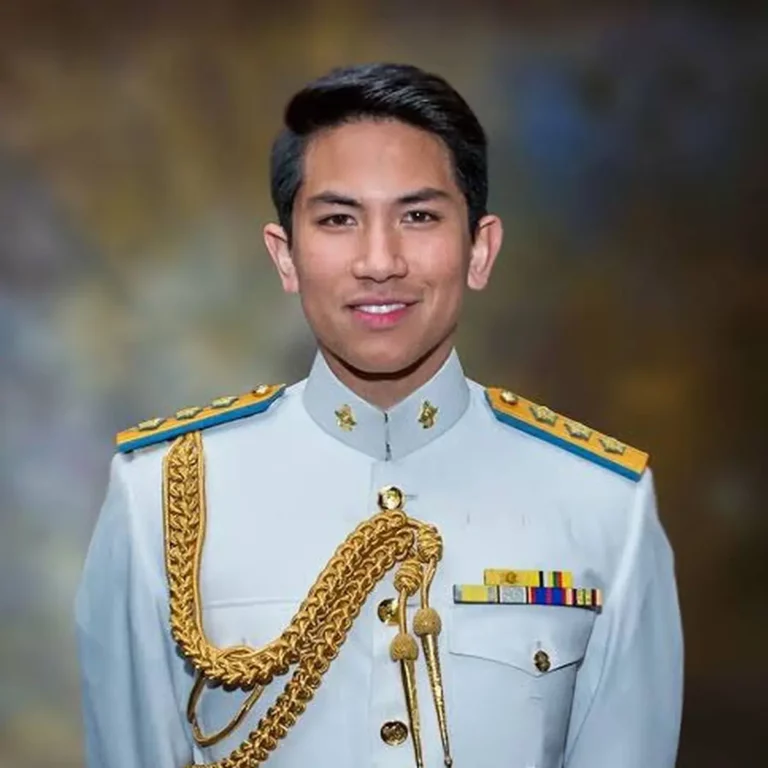 Profil dan Prestasi Prince Mateen sebagai Anak Sultan Brunei Darussalam, Seorang Atlet Polo hingga Pilot Helikopter