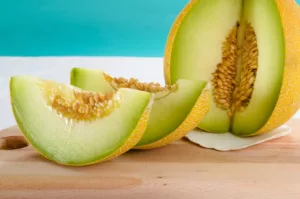 Udah Enak, Bermanfaat Lagi! Ternyata Buah Melon Bisa Turunkan Tekanan Darah, Penderita Hipertensi Wajib Tahu