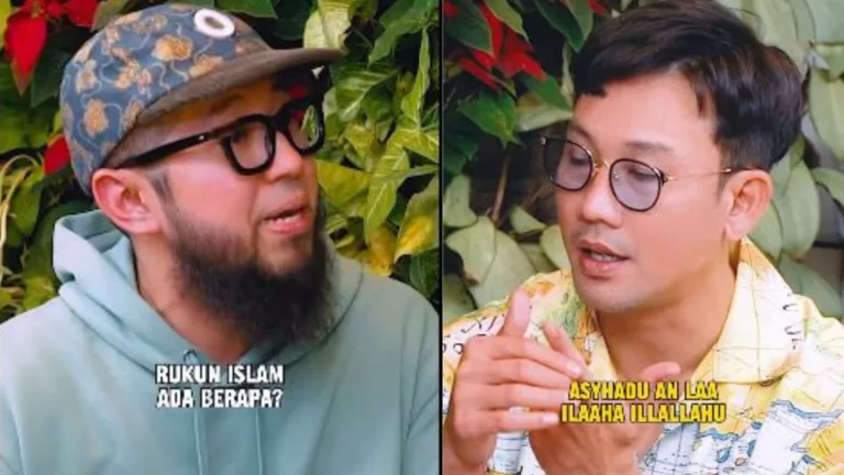 Denny Sumargo Masuk Islam gara-gara sebut Dua Kalimat Syahadat? Dalam podcast terbarunya bersama Dery eks band Vierra, aktor sekaligus mantan atlet ini beri klarifikasi