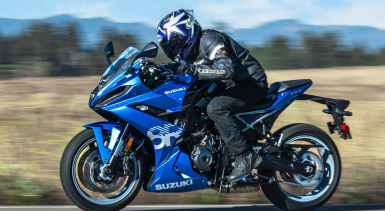 Motor Sport Suzuki GSX R8R 2024, Kembali Berjaya di Lintasan