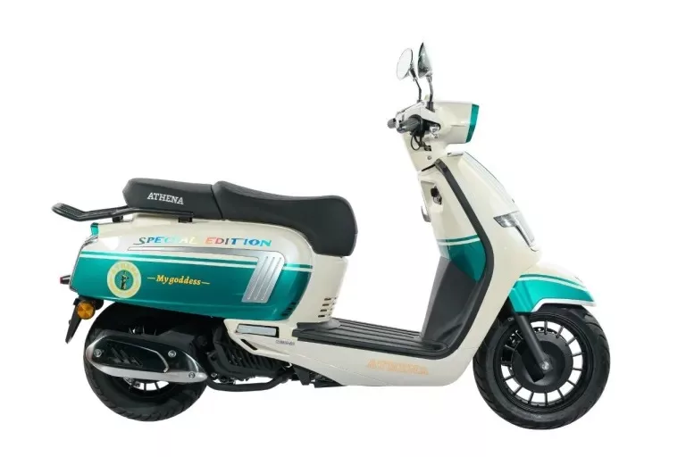 Motor Matic Athena Goddess 150 Punya Desain Mirip Vespa Jadul, Dilengkapi Mesin 150cc dan Bisa Ngacir 46 km per Jam