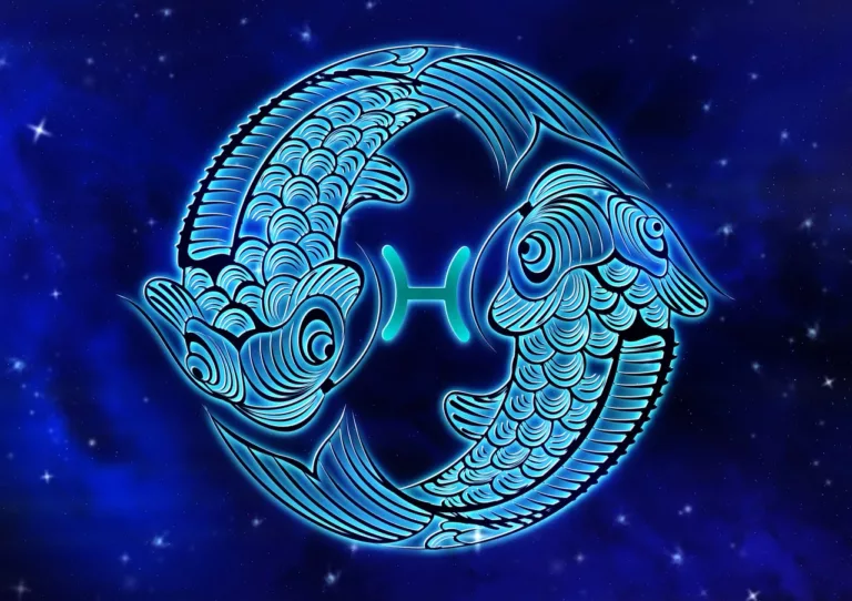 Ramalan Zodiak Pisces Tahun 2024: Asmara, Karir, dan Keuangan