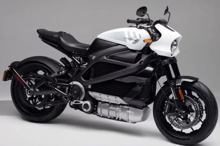 Review Spesifikasi Motor Listrik Harley Davidson LiveWire Siap Dirilis Januari 2024