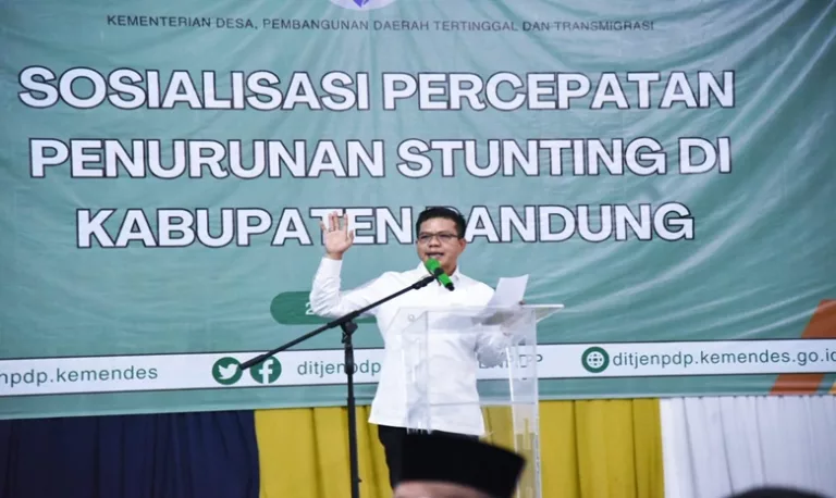 Bupati Bandung Dadang Supriatna